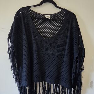 5/$20 Toska Black V-Neck Fringe Sweater